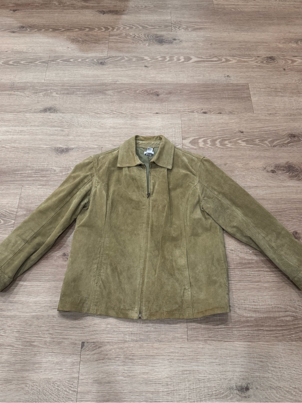 Chico’s 100% Leather Olive Green Zip Jacket Shirt Collar Size 2 US 12